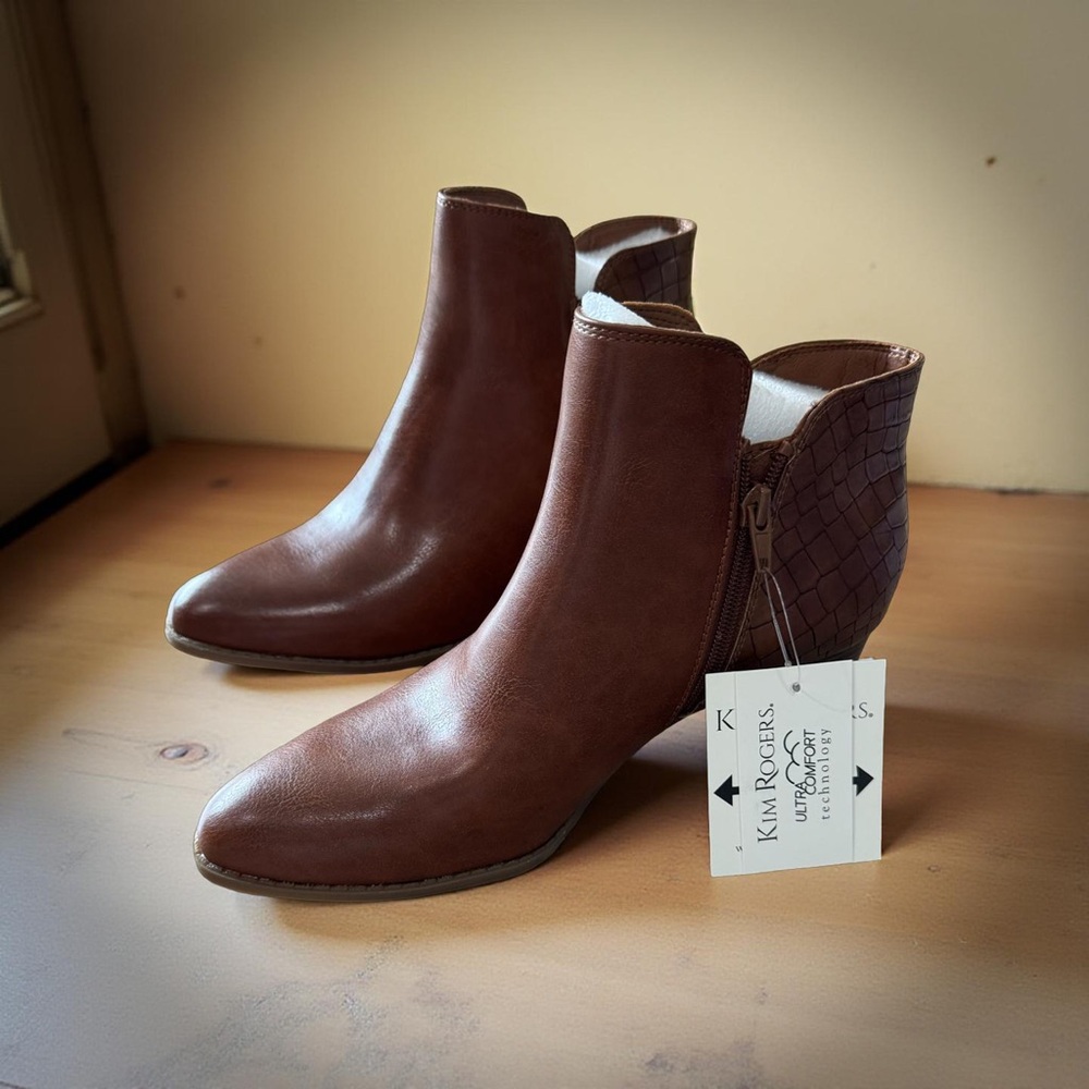 Kim Rogers Brown Ankle Boots with Quilted Elegance